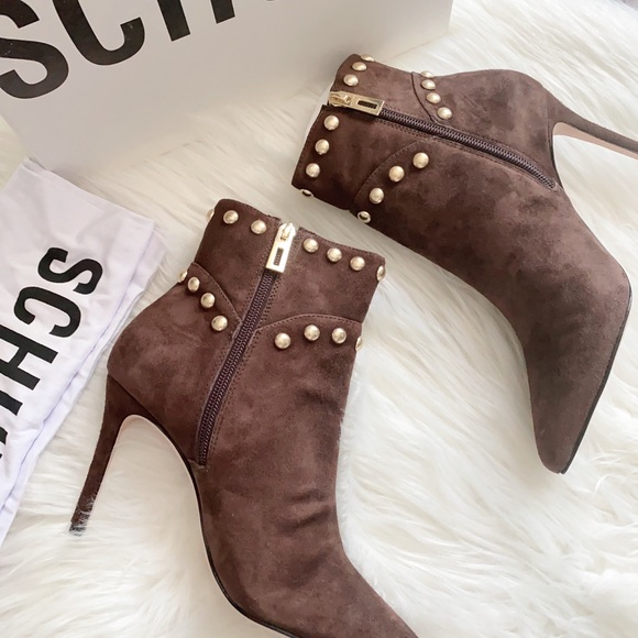 Beautiful boots - Picture 10 of 10